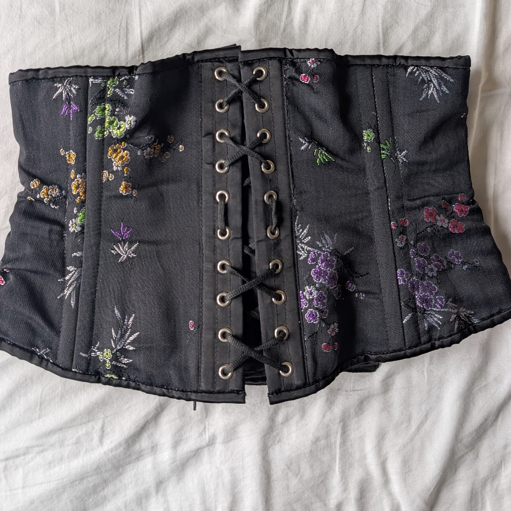Orchard Corset Floral Brocade Steel Boned Underbust Corset - Picture 3 of 10